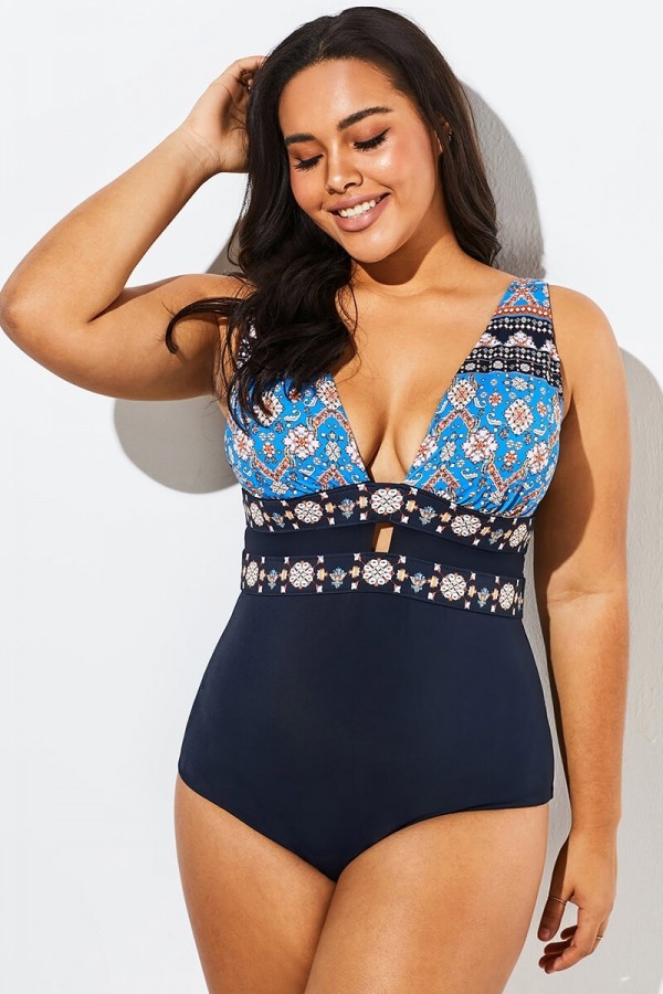 Charming Printed Cut Out One Piece Swimsuit